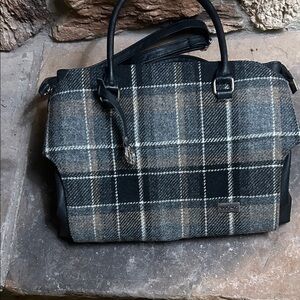 Stylish Black and Gray Plaid Mucros Weaver Bag